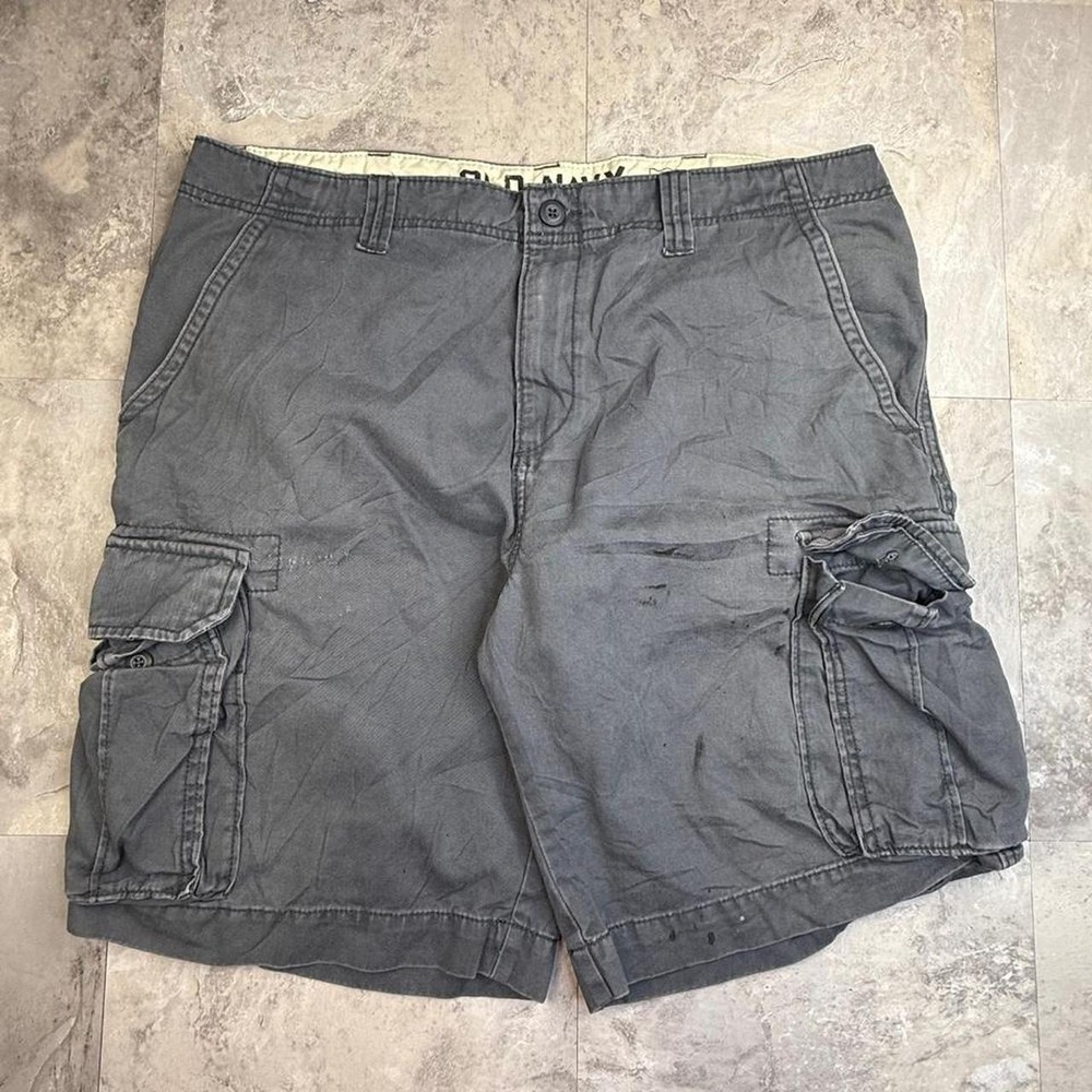 Baggy Y2K gray cargo shorts size 36